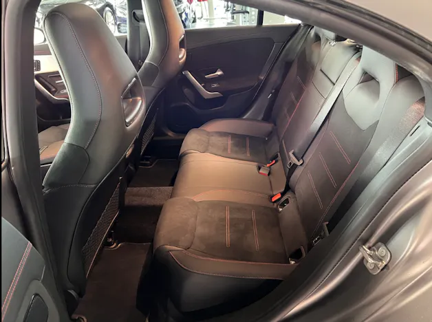 Mercedes-Benz CLA 250 AMG Line 4matic