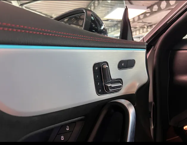 Mercedes-Benz CLA 250 AMG Line 4matic