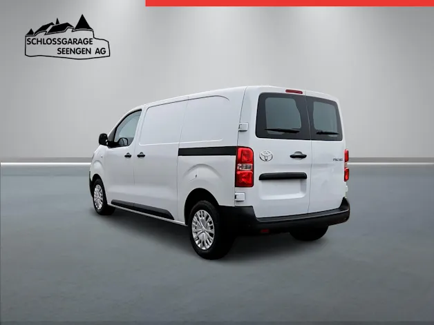 Toyota PROACE Van L1 2.0 D Advanced