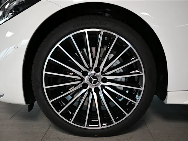 Mercedes-Benz C 300 AMG Line 4matic