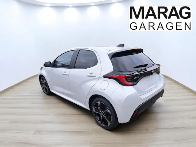 Toyota Yaris 1.5 VVT-i HSD Premium