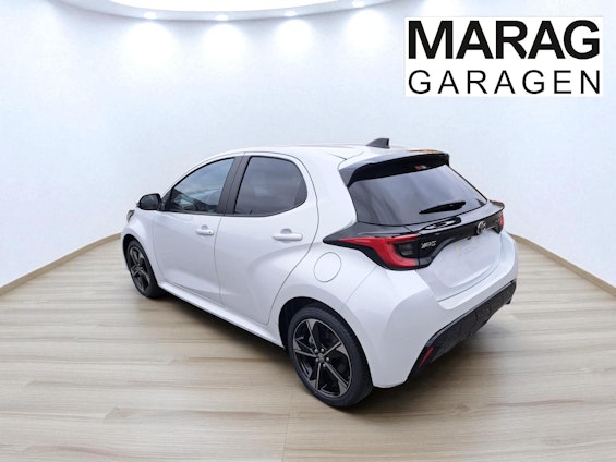 Vehicle image 4 Vehicle image 4