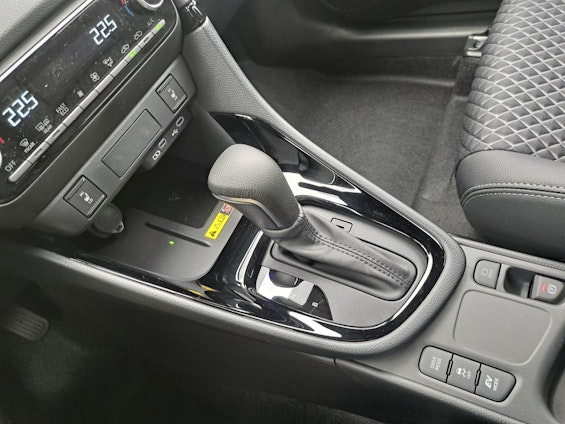 Vehicle image 9 Vehicle image 9