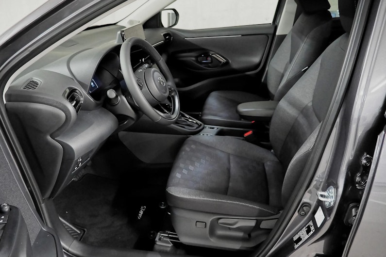 Vehicle image TOYOTA YARIS