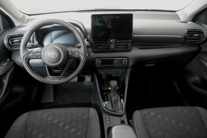 Vehicle image TOYOTA YARIS