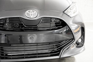 Vehicle image TOYOTA Yaris 1.5 VVT-i HSD Trend