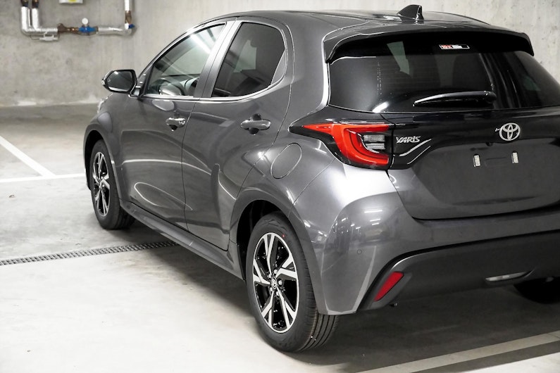 Vehicle image TOYOTA YARIS