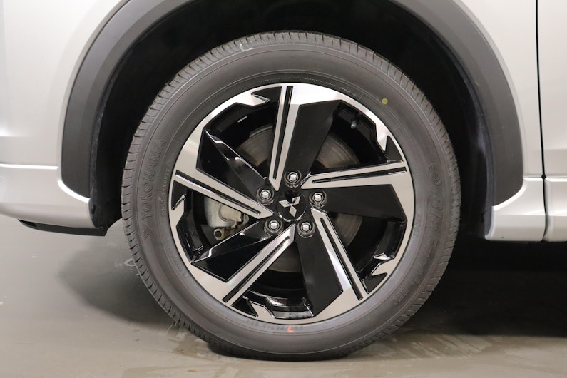 Vehicle image MITSUBISHI ECLIPSE CROSS