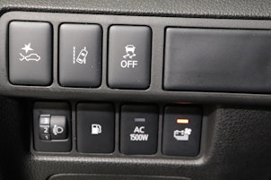 Vehicle image MITSUBISHI Eclipse Cross 2.4 PHEV Intense 4x4