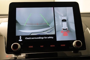 Vehicle image MITSUBISHI Eclipse Cross 2.4 PHEV Intense 4x4