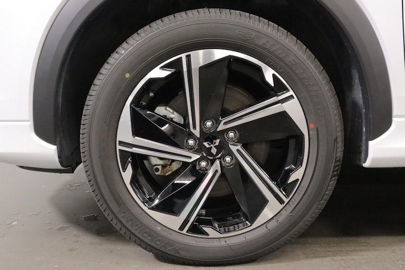 Vehicle image MITSUBISHI ECLIPSE CROSS