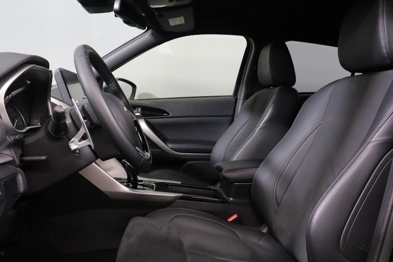 Vehicle image MITSUBISHI ECLIPSE CROSS