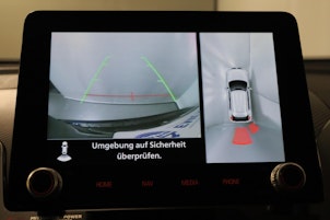 Vehicle image MITSUBISHI Eclipse Cross 2.4 PHEV Intense 4x4