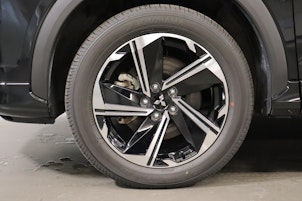 Vehicle image MITSUBISHI Eclipse Cross 2.4 PHEV Intense 4x4