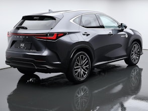 Vehicle image LEXUS NX 450h+ Excellence