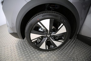 Vehicle image MITSUBISHI Grandis 1.8 HEV Intense