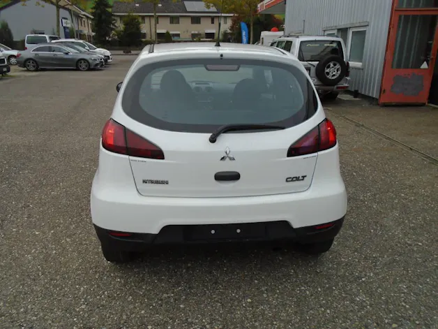 Mitsubishi Colt 1.1 12V Super Jubilé