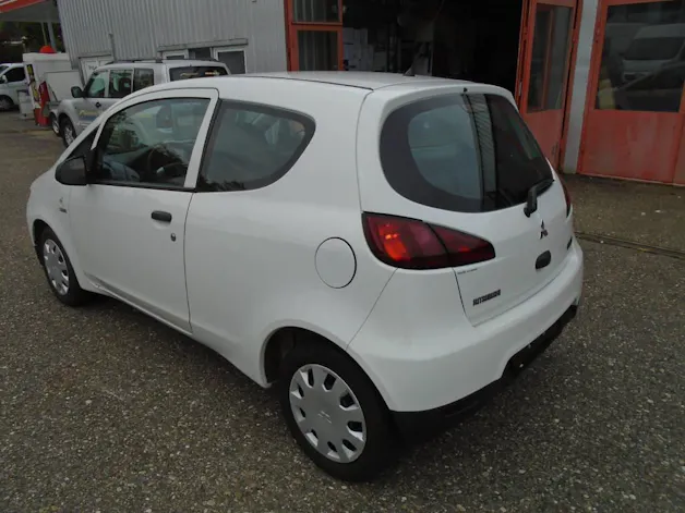 Mitsubishi Colt 1.1 12V Super Jubilé