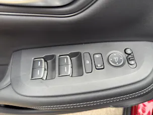 Honda ZR-V 2.0 i-MMD Elegance, inkl. dunkle Verglasung hinten, Leasing Aktion 0% nur auf dieses Fahrzeug
