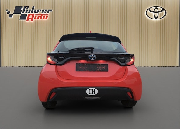 Vehicle image 5 Vehicle image 5