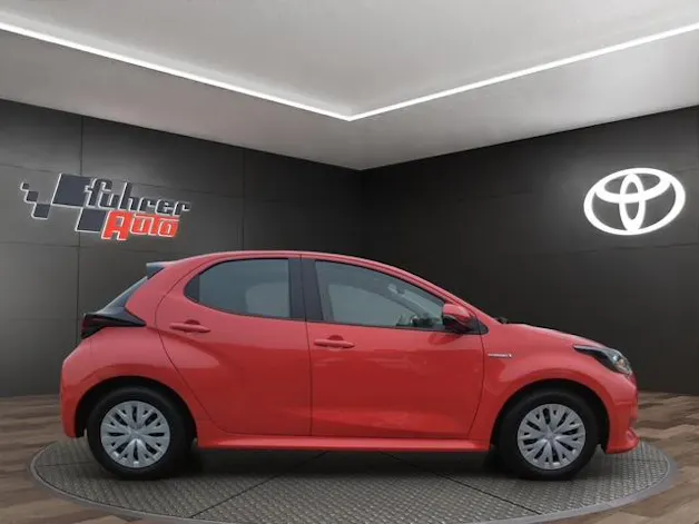 Toyota Yaris 1.5 VVT-i HSD Comfort