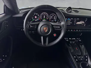 Porsche 911 Carrera 4 GTS
