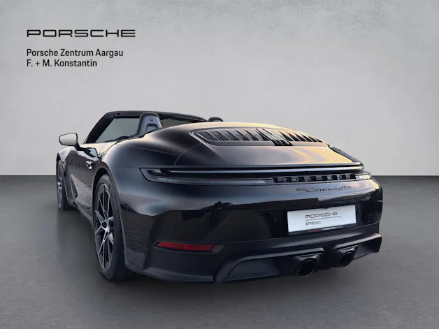 Porsche 911 Carrera 4 GTS Cabriolet