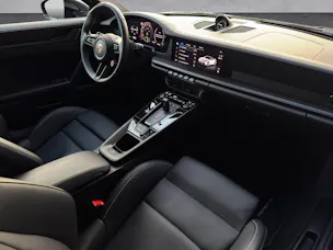 Porsche 911 Carrera 4 GTS Cabriolet
