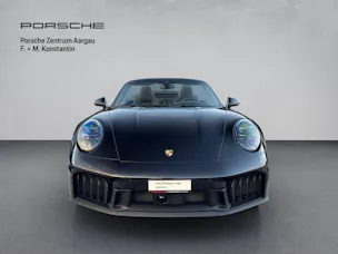 Porsche 911 Carrera 4 GTS Cabriolet