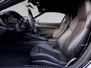 Porsche 911 Carrera 4 GTS Cabriolet