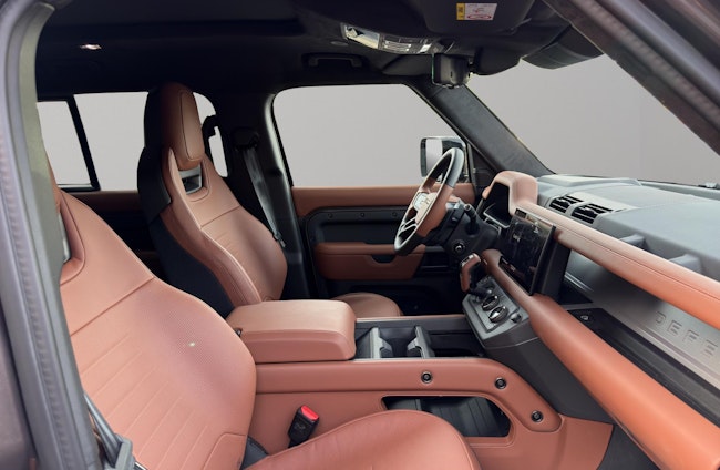 Vehicle image 2 Vehicle image 2