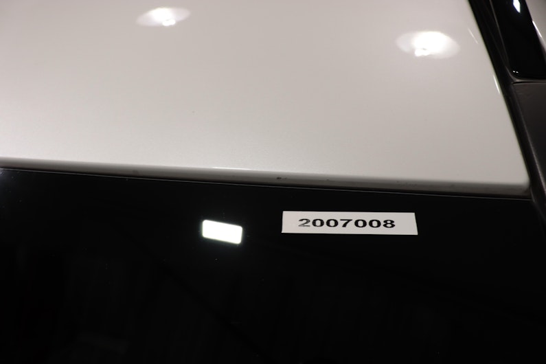 Vehicle image BMW iX3