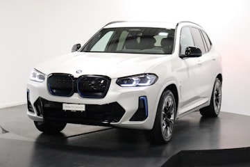 Vehicle image BMW iX3 E-Motor