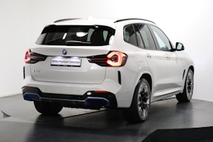 Vehicle image BMW iX3 E-Motor