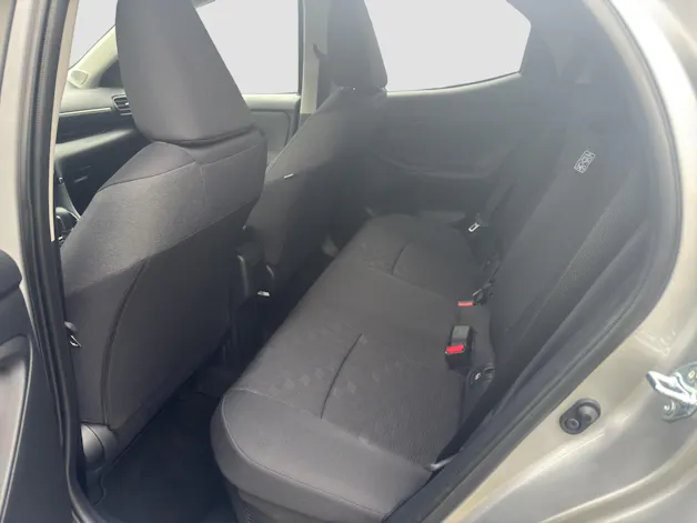 Toyota Yaris 1.5 VVT-i HSD Trend