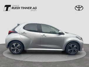 Toyota Yaris 1.5 VVT-i HSD Trend