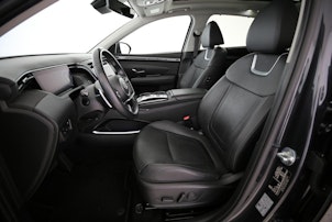 Vehicle image HYUNDAI Tucson 1.6 T-GDi HEV Vertex 4WD