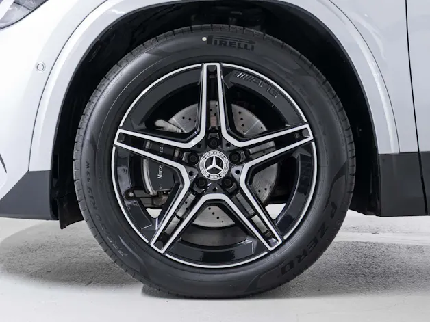 Mercedes-Benz GLA 220 d 4MATIC