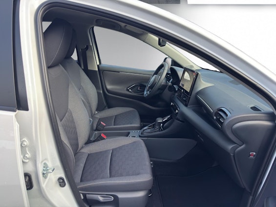 Vehicle image 14 Vehicle image 14