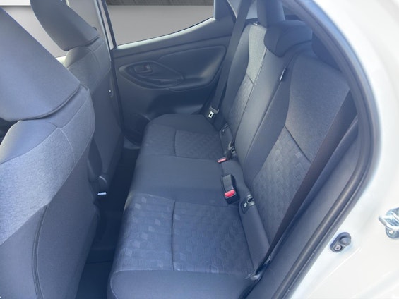 Vehicle image 11 Vehicle image 11