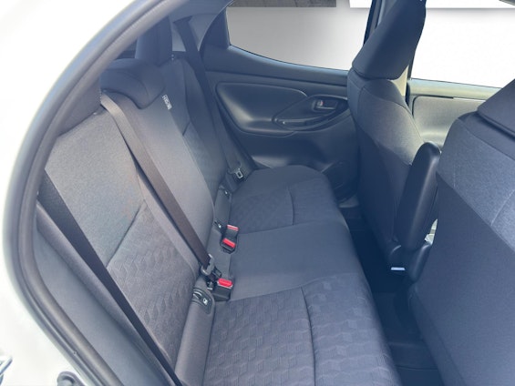 Vehicle image 13 Vehicle image 13