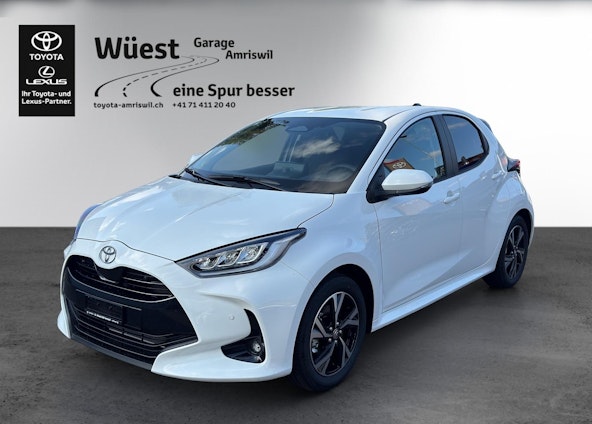 First vehicle image First vehicle image