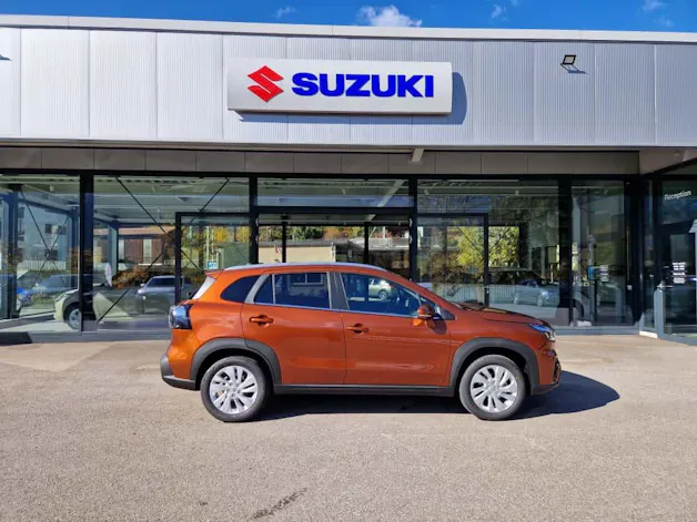 Suzuki S-Cross 1.4 T Compact+ Hybrid 4x4