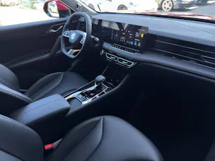 MG HS 1.5 Hybrid Luxury