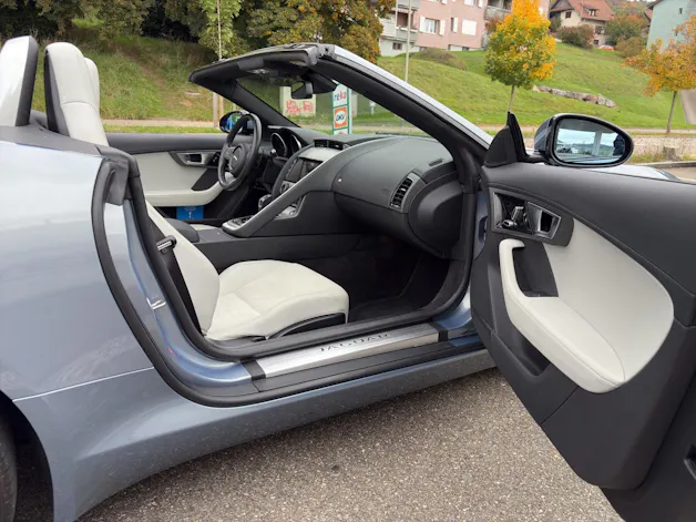 Jaguar F-Type Convertible 3.0 V6 S/C