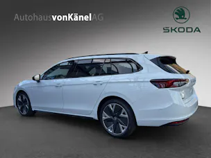 Škoda Superb Combi 2.0 TSI Sportline 4x4 DSG