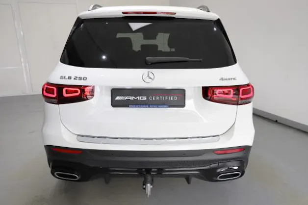 Mercedes-Benz GLB 250 AMG Line 4 MATIC