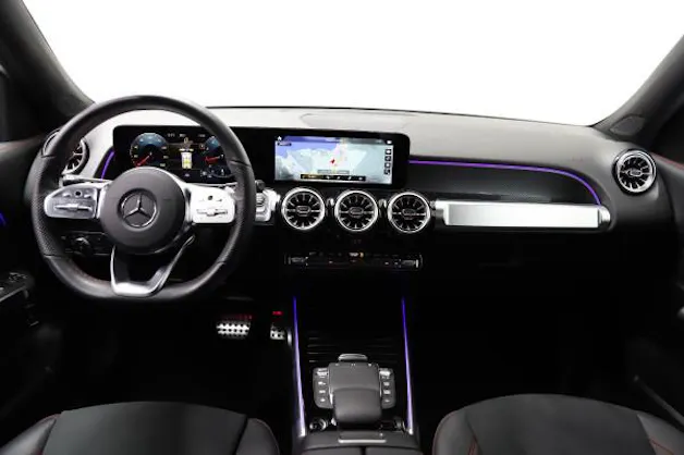 Mercedes-Benz GLB 250 AMG Line 4 MATIC