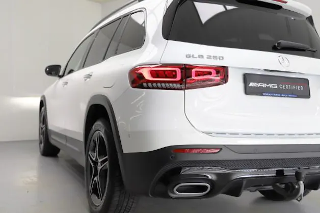 Mercedes-Benz GLB 250 AMG Line 4 MATIC