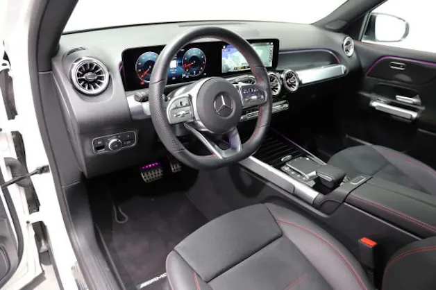 Mercedes-Benz GLB 250 AMG Line 4 MATIC
